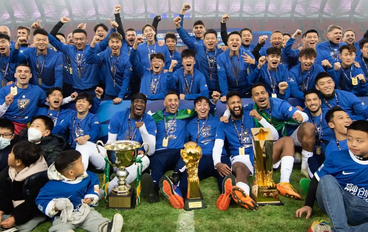 关于里昂发布备战花絮,赛前官宣签约,葡超任务艰巨,临场指挥获称赞的信息 关于里昂发布备战花絮,赛前官宣签约,葡超任务艰巨,临场指挥获称赞的信息