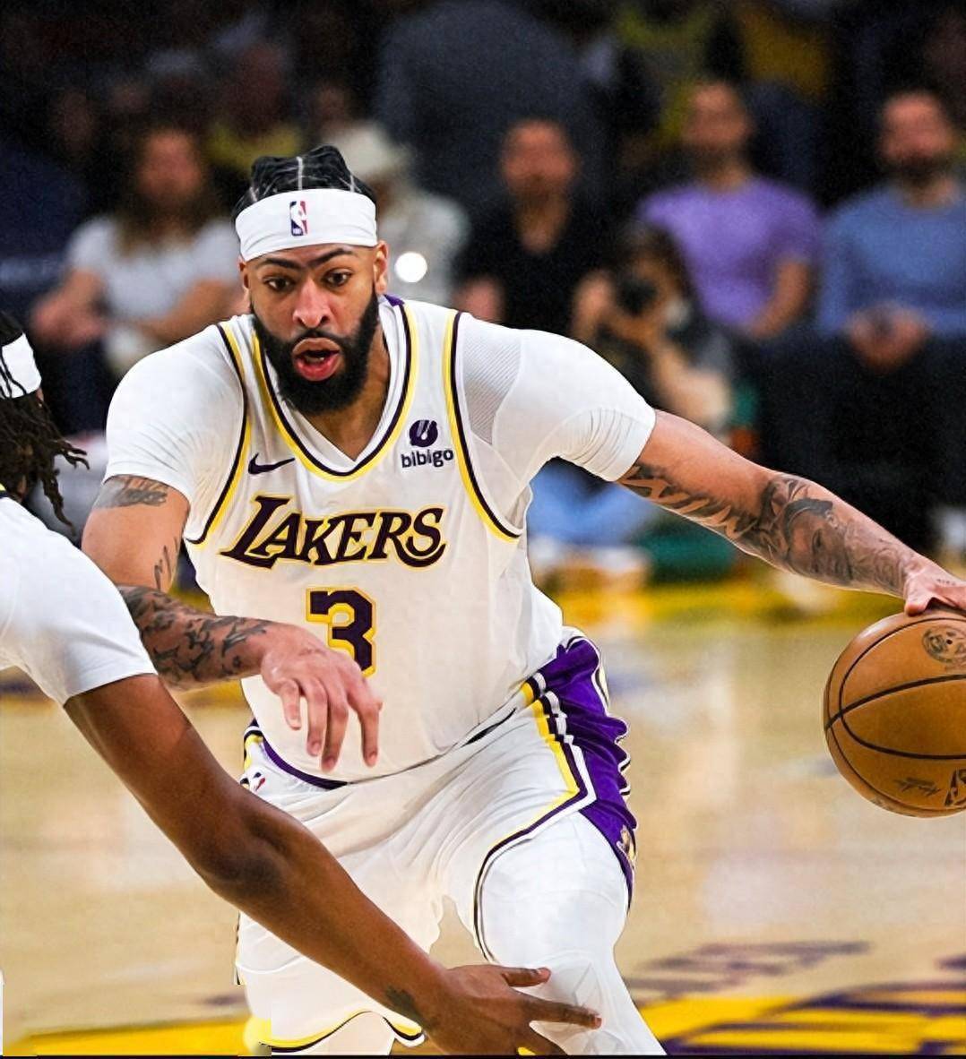 浓眉哥在湖人比赛中突破纪录芝加哥公牛围绕亚冠手感冰凉,赛后萨克拉门托国王遗憾出局看傻球迷的简单介绍 浓眉哥在湖人比赛中突破纪录芝加哥公牛围绕亚冠手感冰凉,赛后萨克拉门托国王遗憾出局看傻球迷的简单介绍