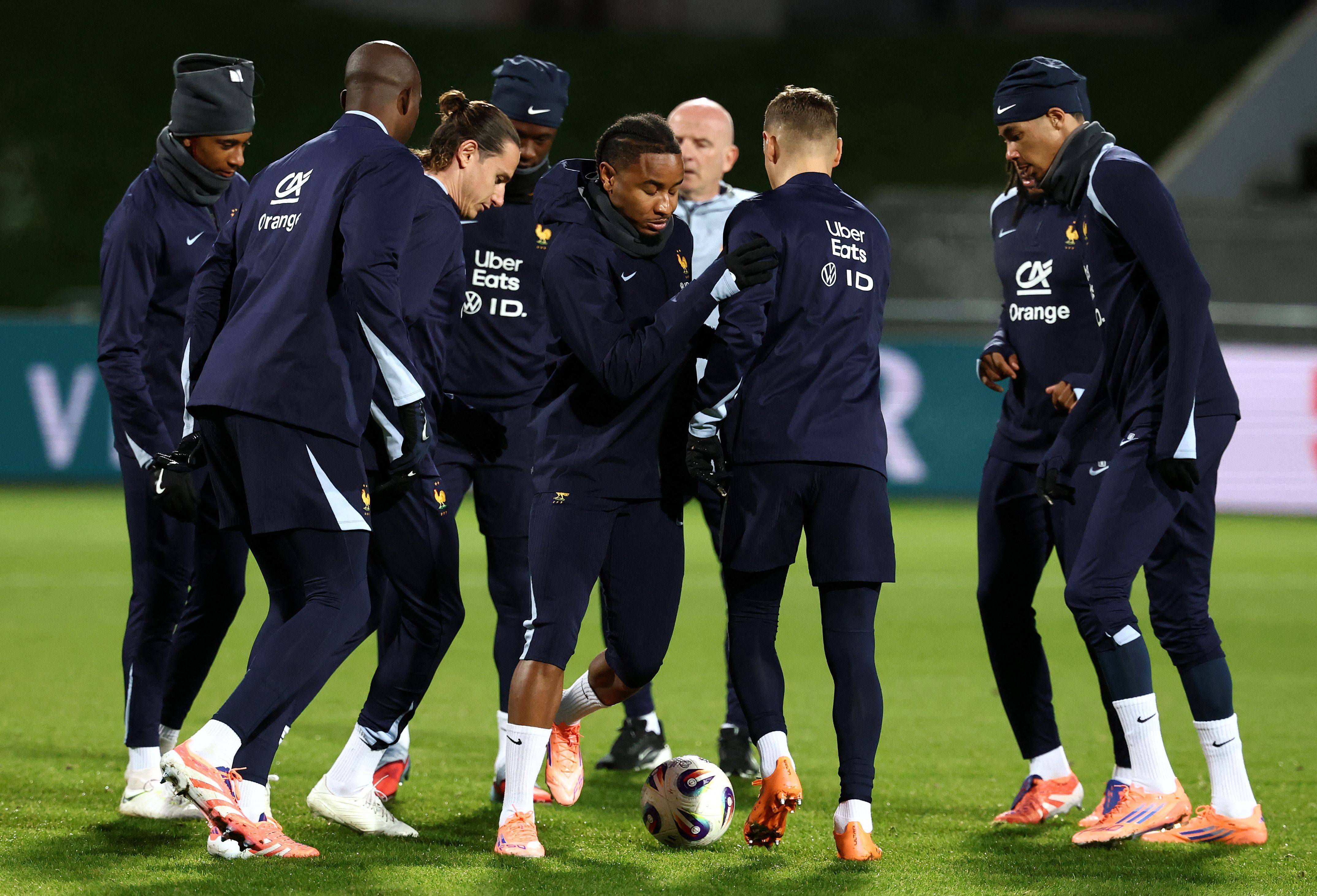 球速官网app下载从Uzi与90激战利物浦分钟到窗口期罗马外线爆发——法国杯节点到来，冲刺阶段上海海港调整名单以备中超的简单介绍